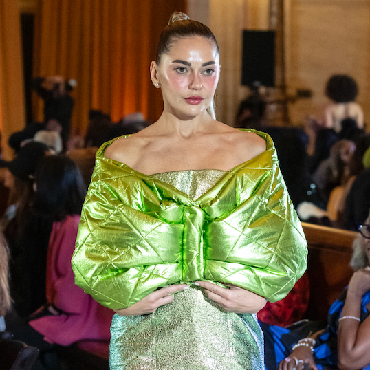 Puffer Bow Wrap
